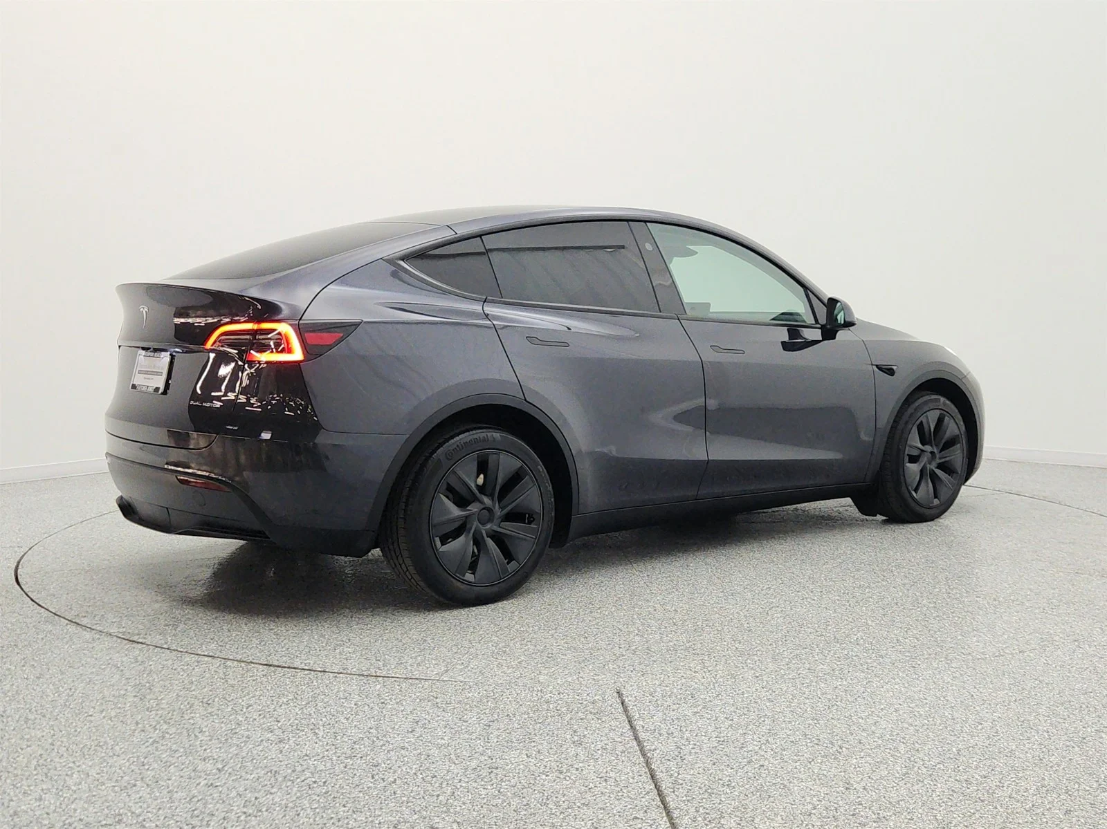 Used 2024 Stealth Grey Tesla Long Range AWD image 5