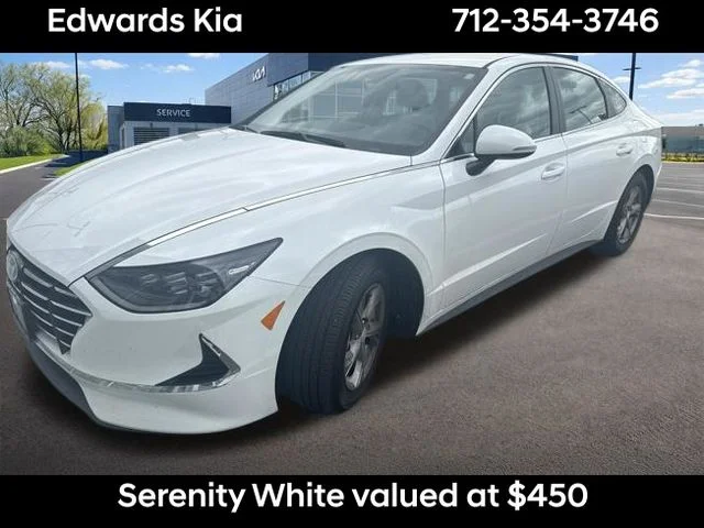 2023 Hyundai Sonata SE's photo