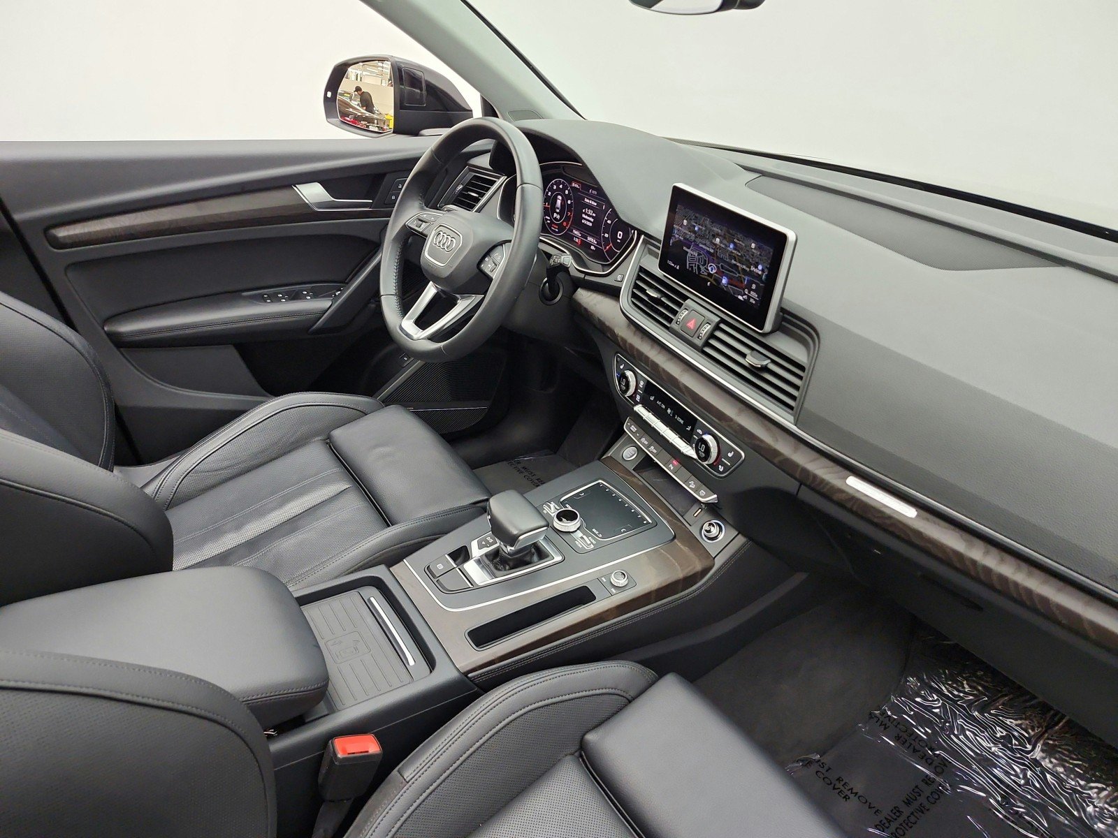 Used 2019 Mythos Black Metallic Audi Premium Plus 45 TFSI quattro image 17