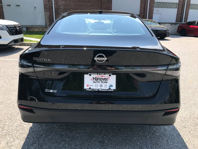 New 2026 Super Black Nissan SV image 5
