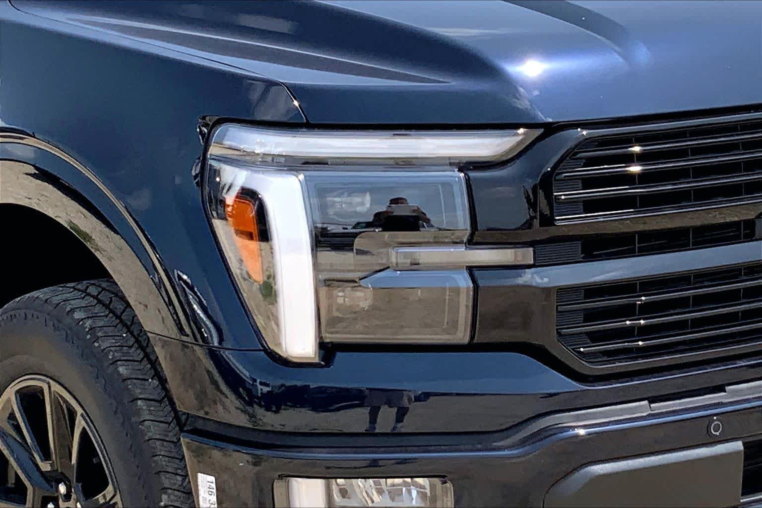 New 2026 Antimatter Blue Metallic Ford Platinum® image 10