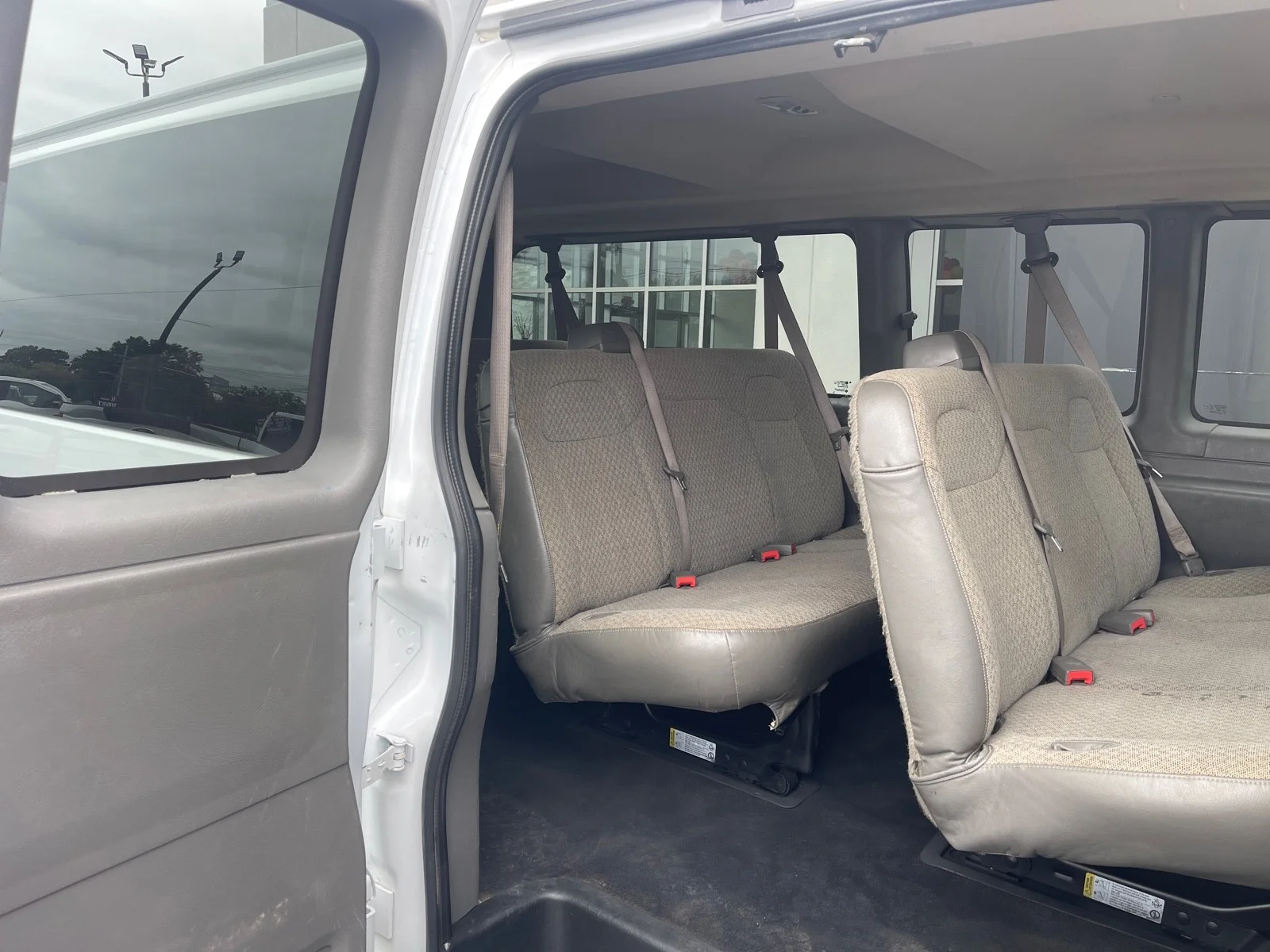 2023 Chevrolet Express Passenger LS - Photo 36