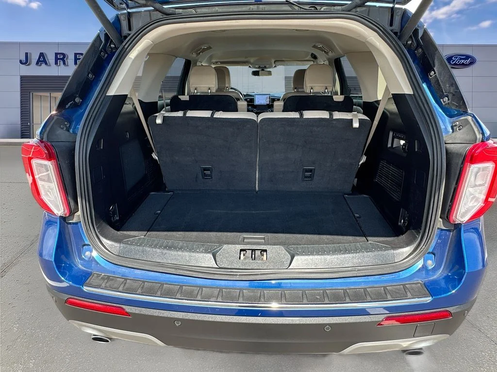 Used 2020 Blue Ford Limited image 29