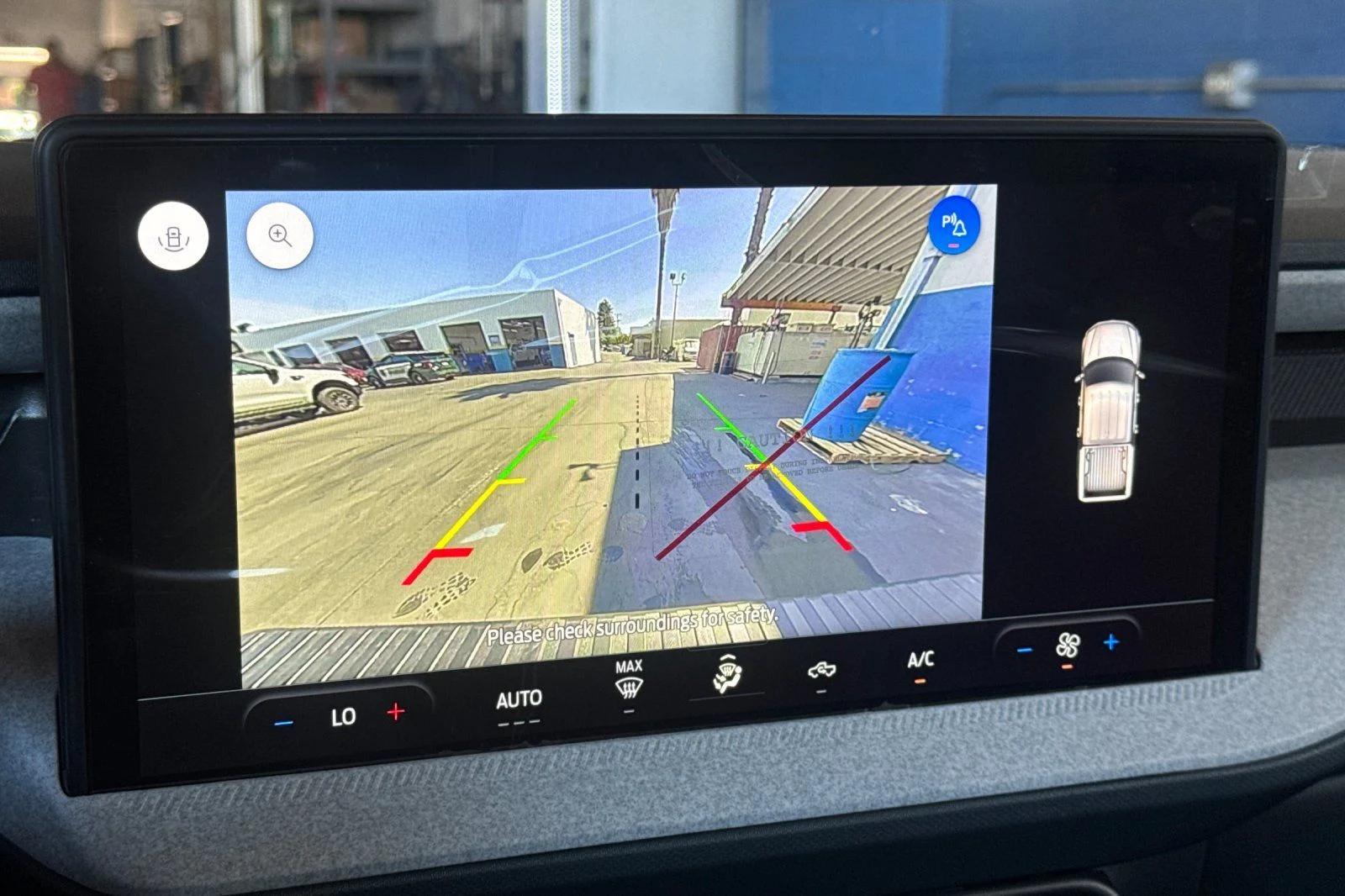 New 2026 Oxford White Ford XLT image 20