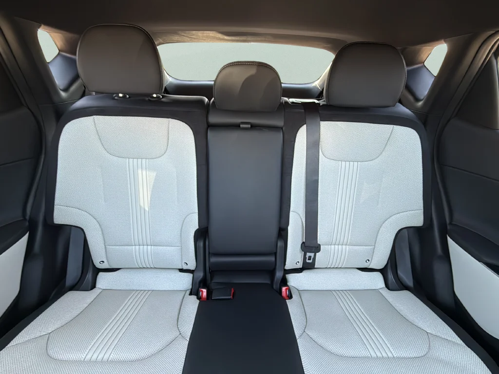 Certified Used 2024 Yacht Blue Kia GT-Line image 34