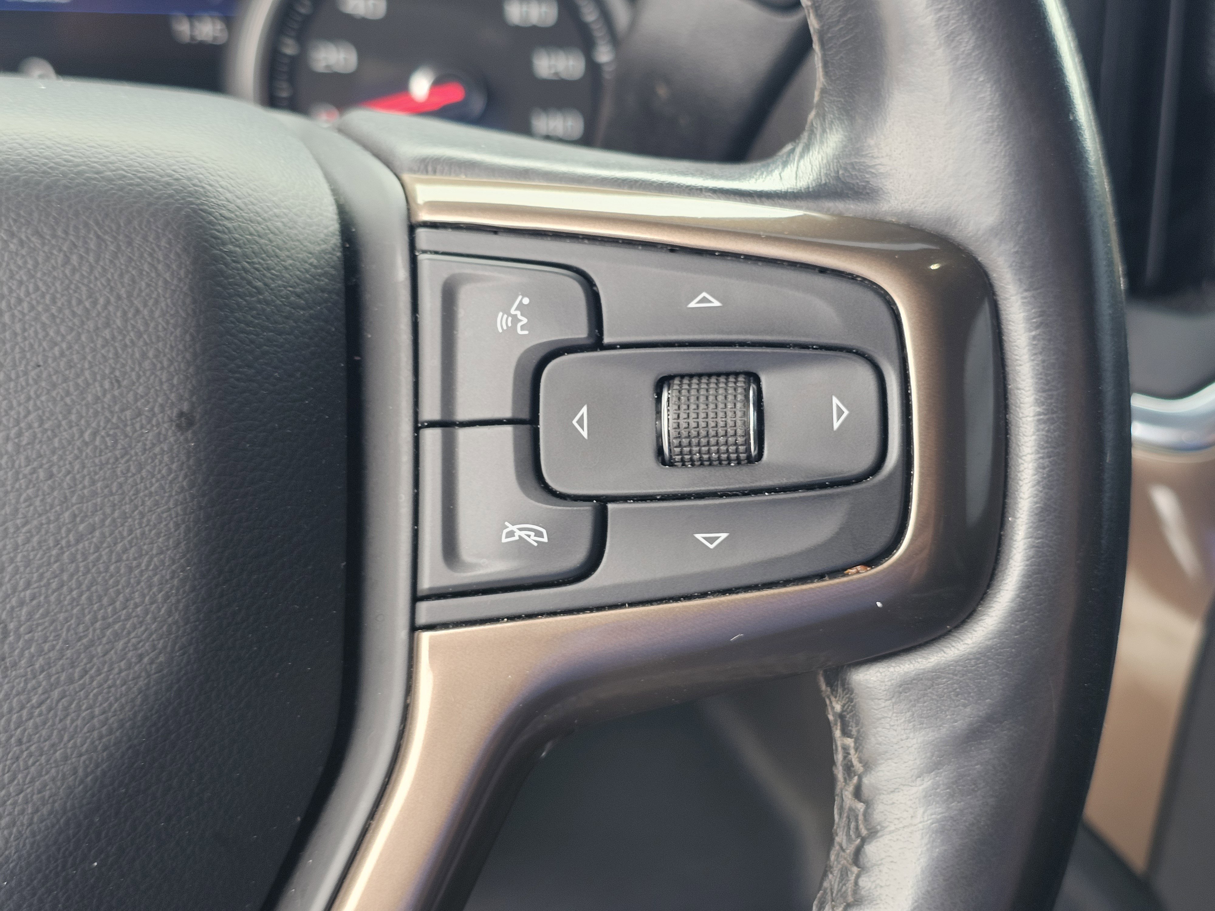 Used 2021 Northsky Blue Metallic Chevrolet High Country image 26