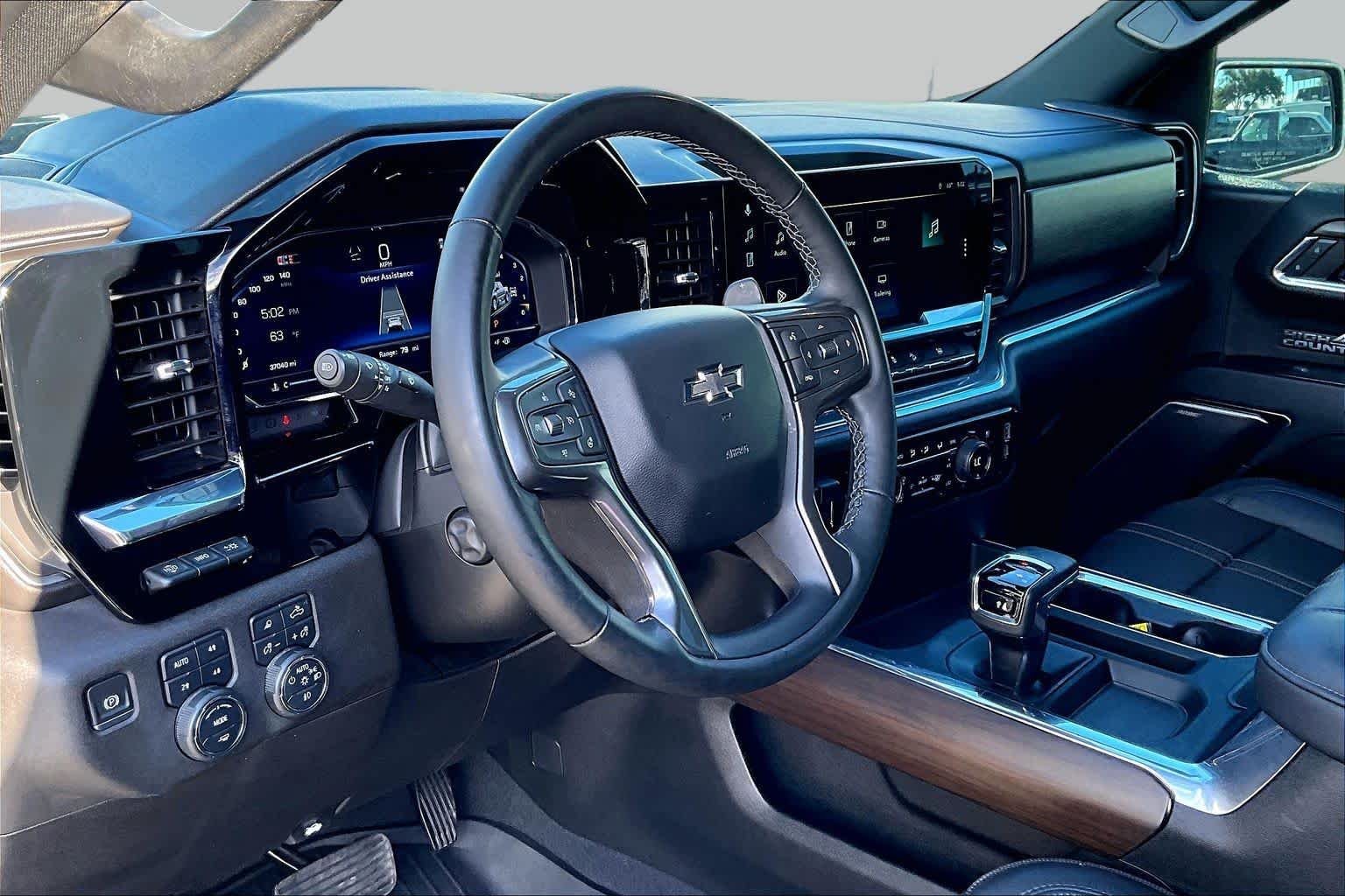 Used 2024 Black Chevrolet High Country image 20