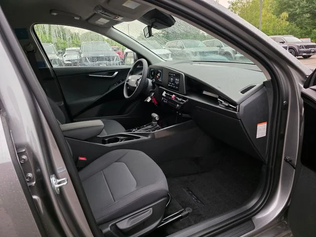 New 2026 Steel Gray Kia LX image 10