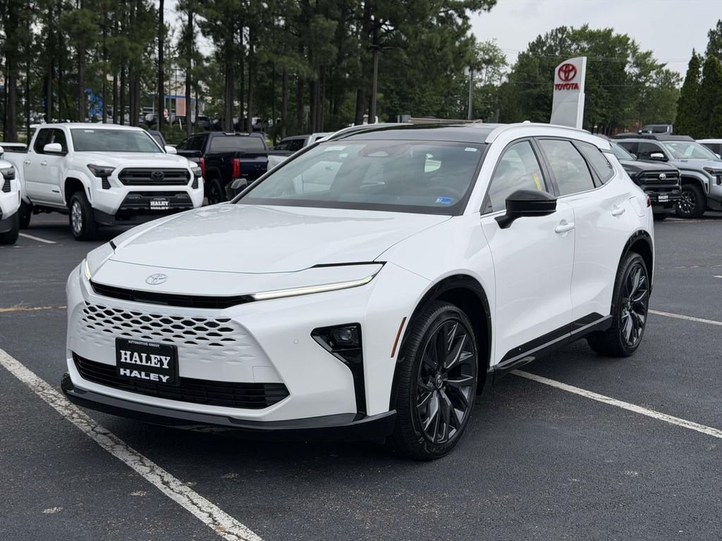New 2026 Oxygen White <sup>1</sup> Toyota  Limited image 22