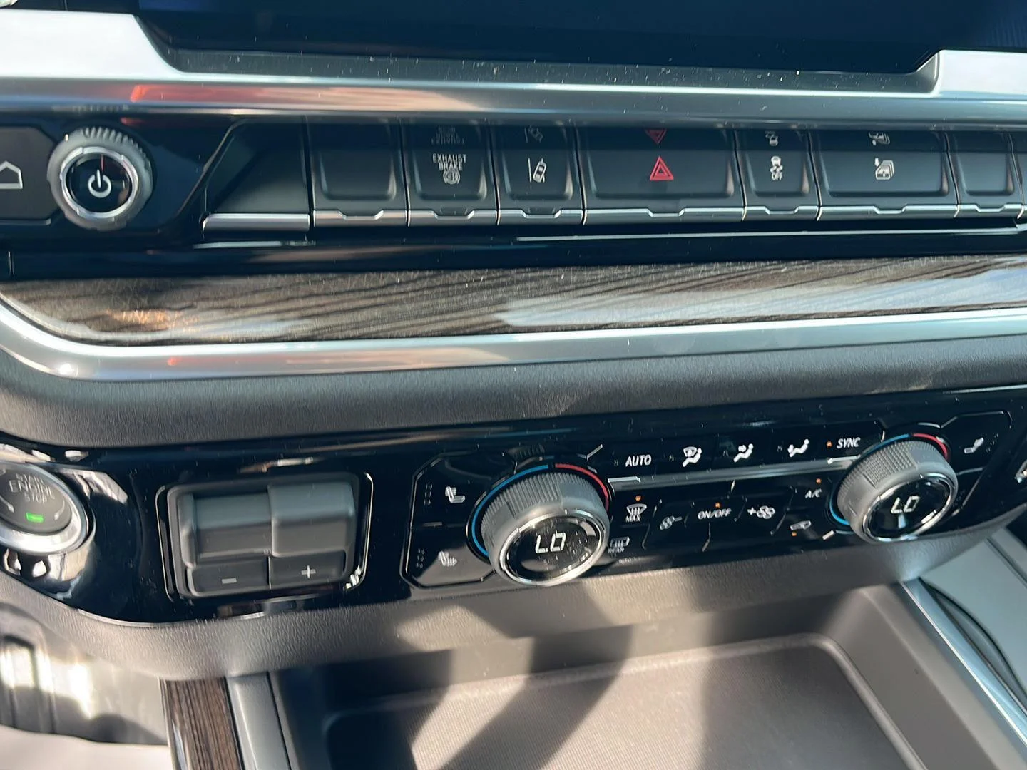 2026 Chevrolet Silverado 3500 HD LT - Photo 14