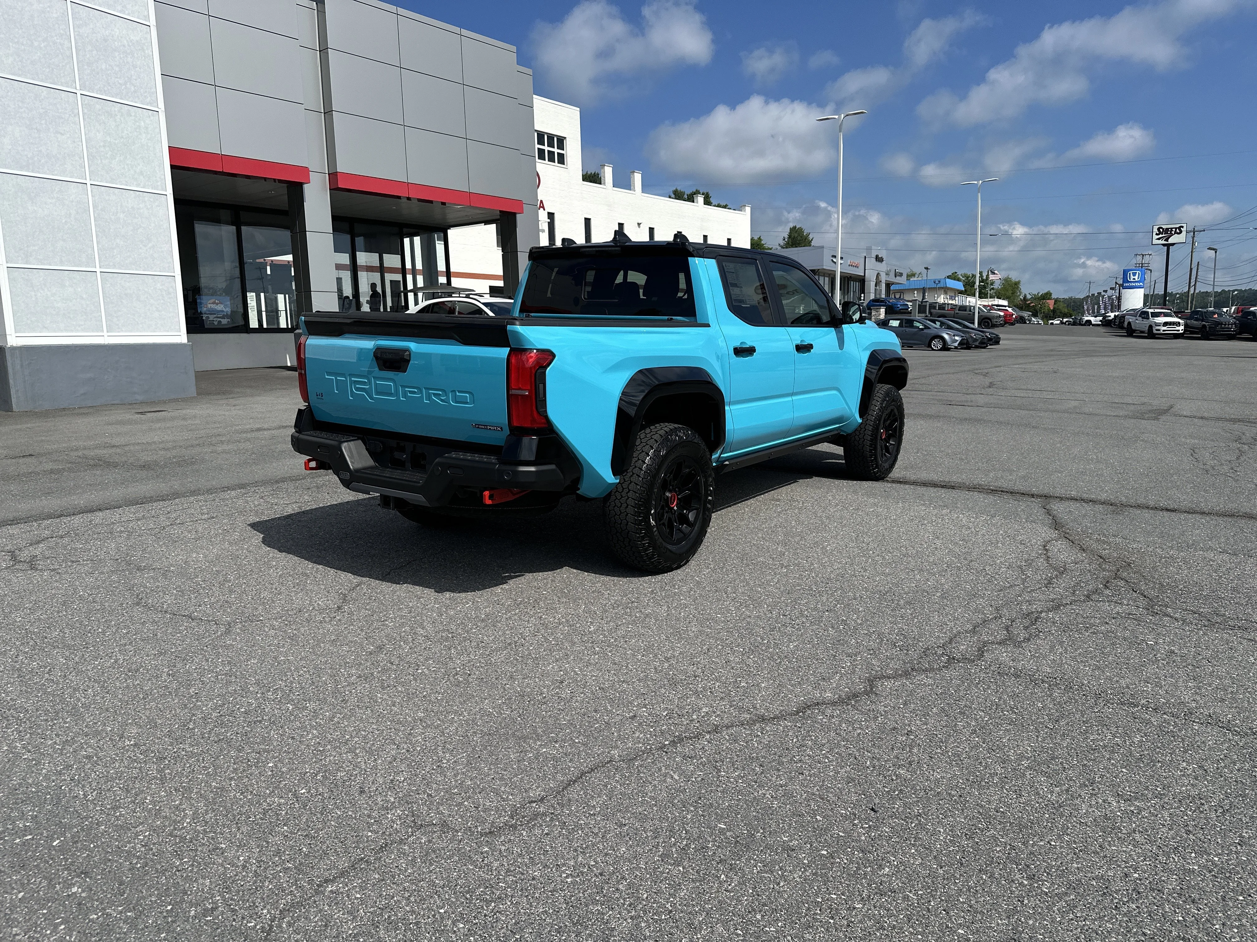 New 2026 Wave Maker with Black roof Toyota TRD Pro image 3