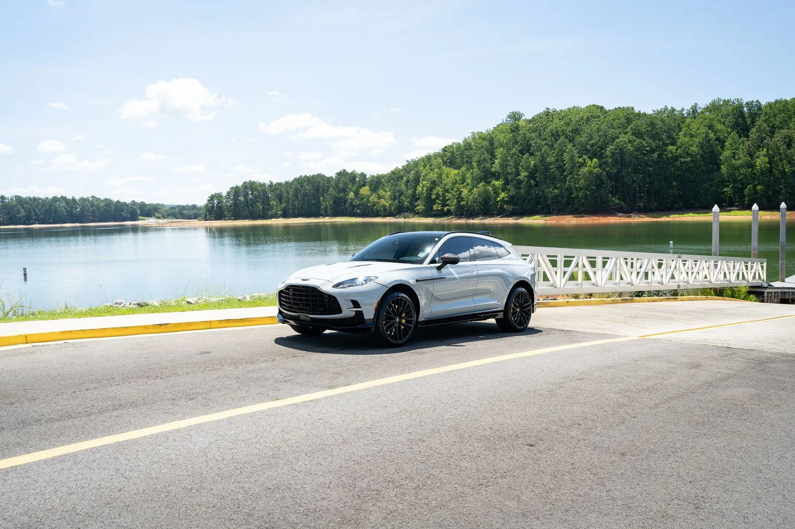 Used 2023 Silver Aston Martin 707 image 1