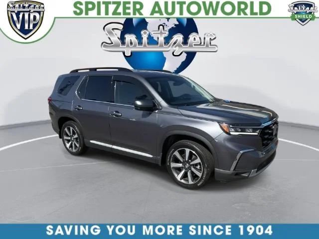 Used 2025  Honda Touring image 4