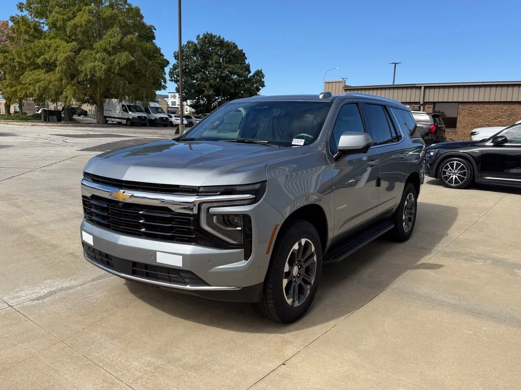 New 2027 Gray Chevrolet LS image 4