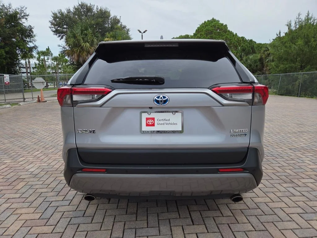 Certified Used 2020 Silver Toyota Limited image 10
