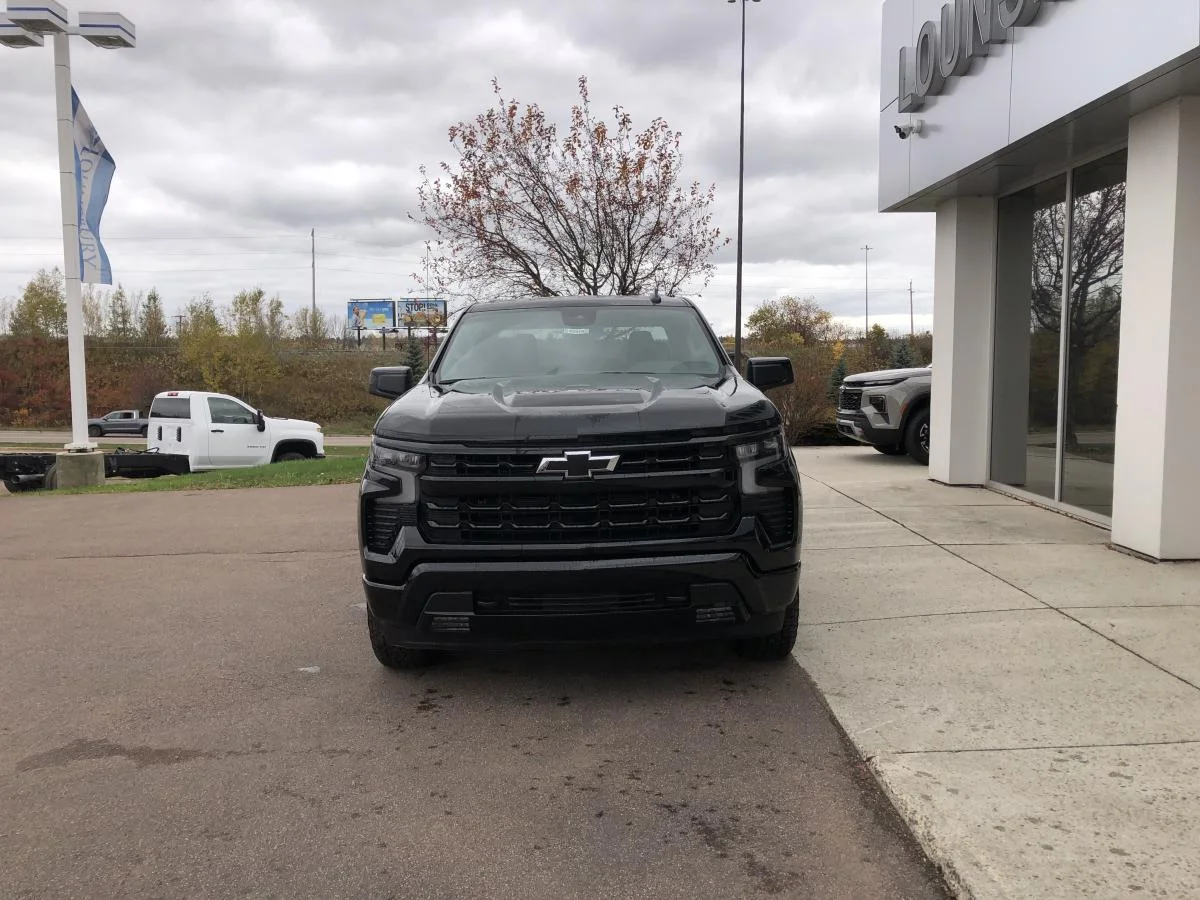 New 2026 Black Chevrolet 4WD Crew Cab 147" RST image 3