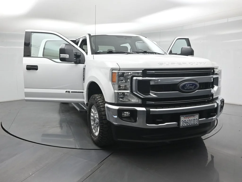 Certified Used 2021 White Ford XLT image 28