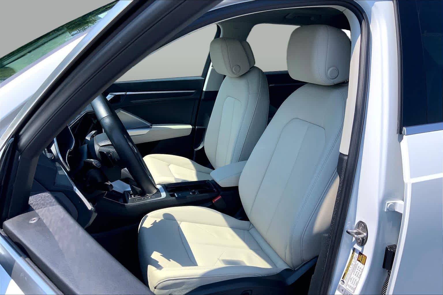 Used 2024 Glacier White Metallic Audi S line Premium Plus image 8