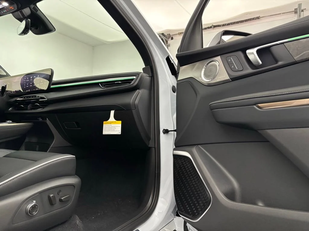 2026 Buick Enclave Avenir - Photo 37