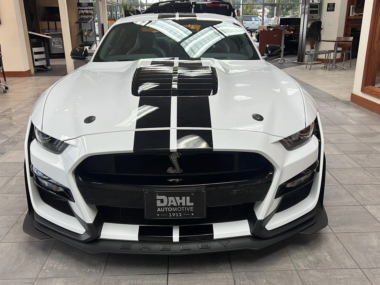 Used 2021 Oxford White Ford Shelby GT500 image 12