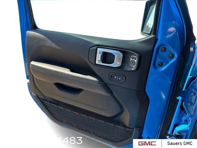 2022 Jeep Wrangler Unlimited Sahara 4XE - Photo 10