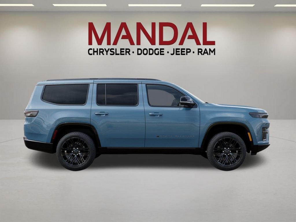 New 2026 Steel Blue Exterior Paint Jeep Limited Reserve image 21