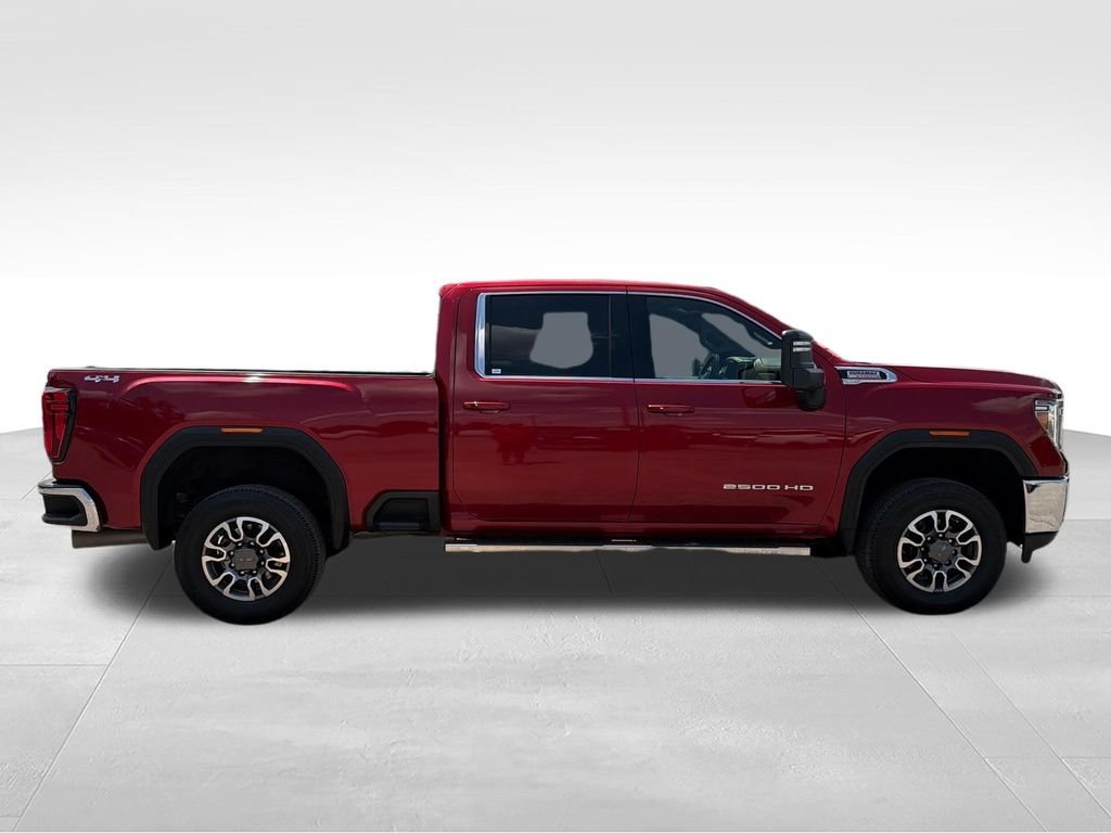 Used 2022 Red GMC SLE image 7