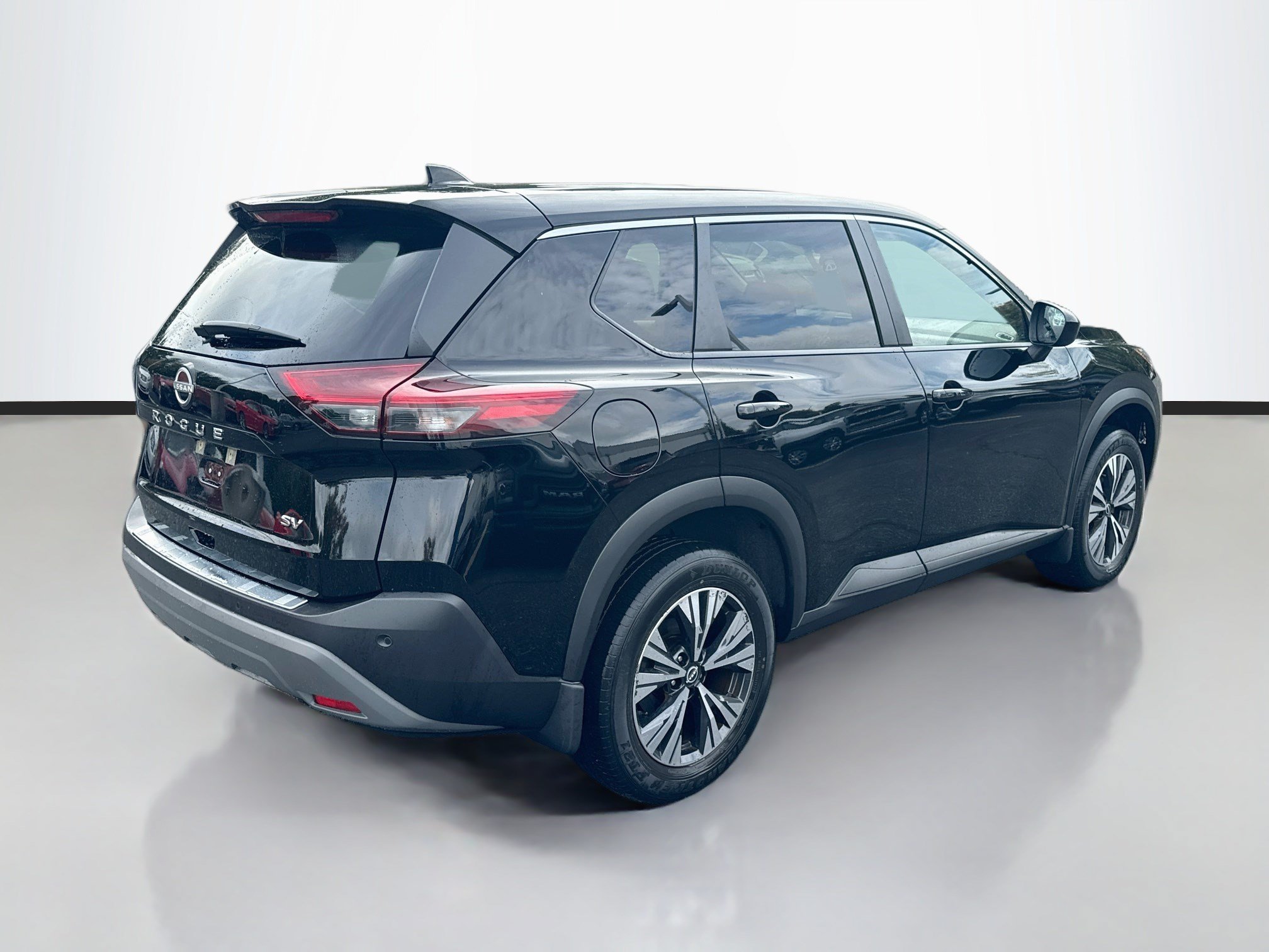 Used 2023 Super Black Nissan SV image 7