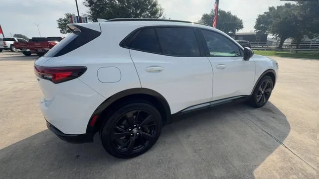 2023 Buick Envision Essence - Photo 8