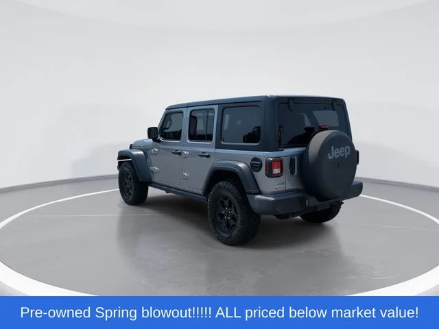 Used 2021 Silver Jeep Unlimited Sport S image 6
