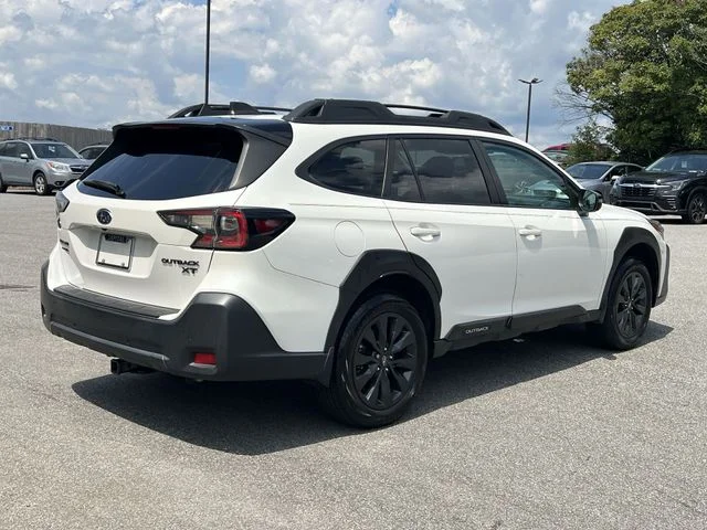 Used 2023 White Subaru Onyx Edition XT image 14