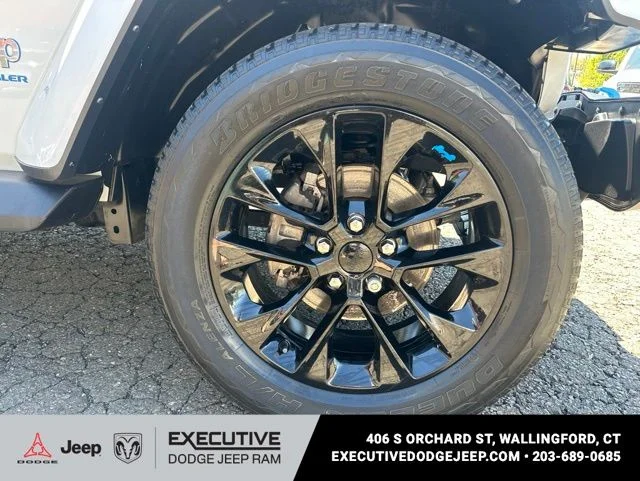 Used 2023 White Jeep Sahara 4xe image 15
