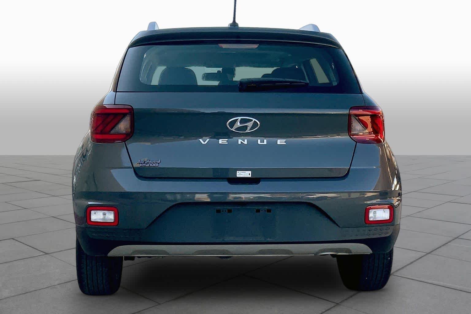 Certified Used 2025 Ecotronic Gray Hyundai SEL image 5