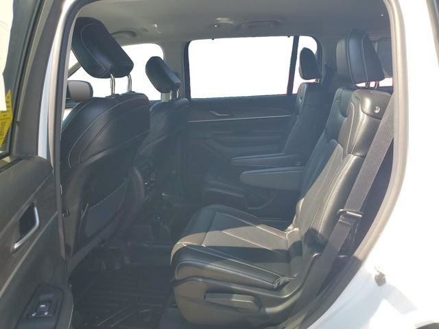 Used 2023 White Jeep Limited image 24