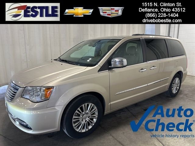 2013 Chrysler Town & Country Touring-L