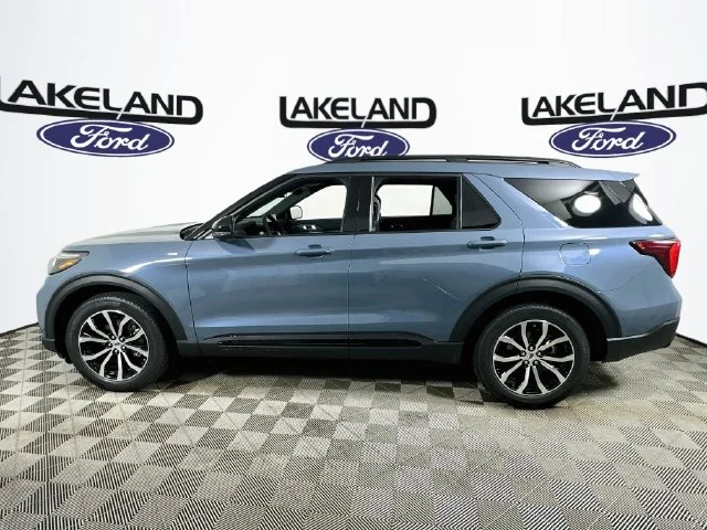 New 2026 Ford Explorer ST-Line