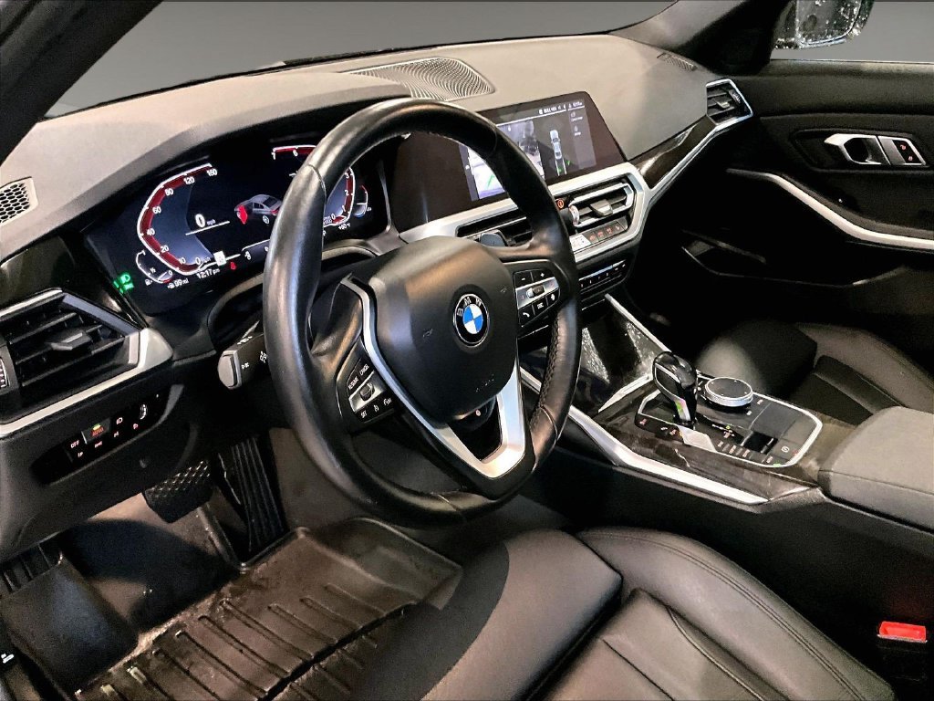 Used 2019 Black BMW 330i xDrive image 8