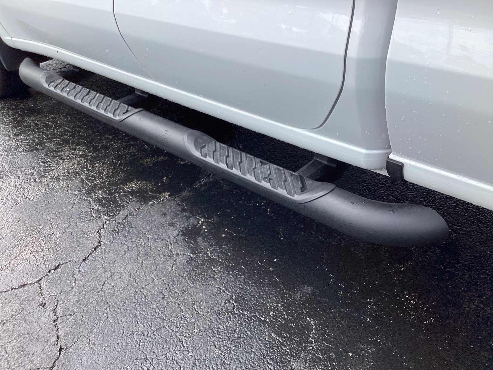 Used 2025 Summit White Chevrolet Custom image 17
