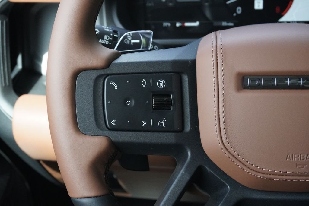 New 2026 Petra Copper LAND ROVER OCTA image 12