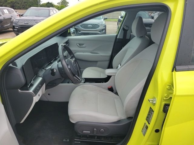 Used 2025 Yellow Hyundai SEL image 15