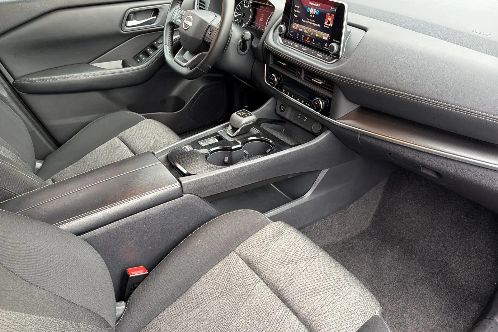 Used 2025 Deep Ocean Blue Pearl Nissan SV image 15