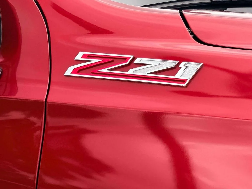 Used 2024 Red Chevrolet Z71 image 5