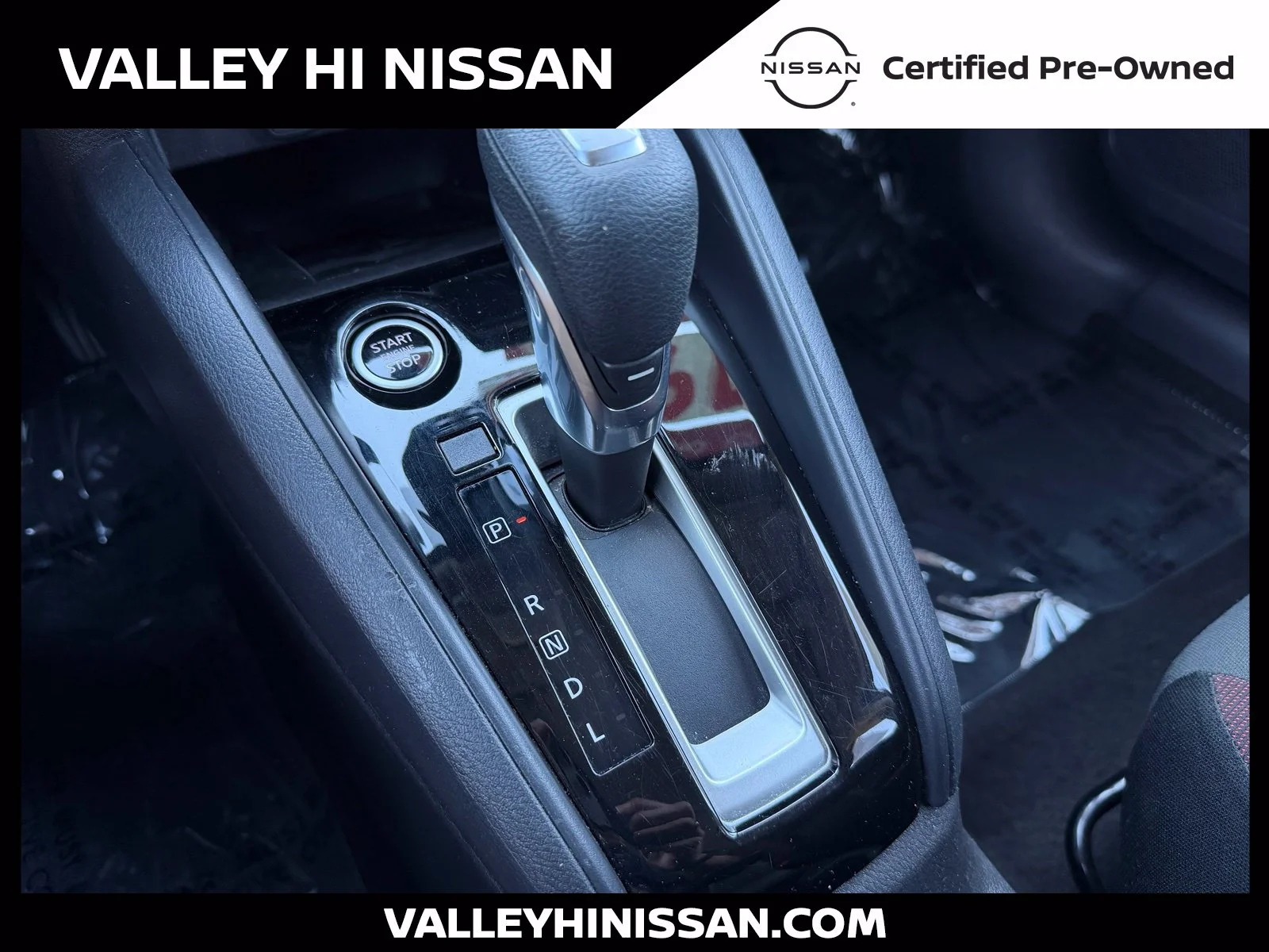 2024 Nissan Versa Sedan SR - Photo 26