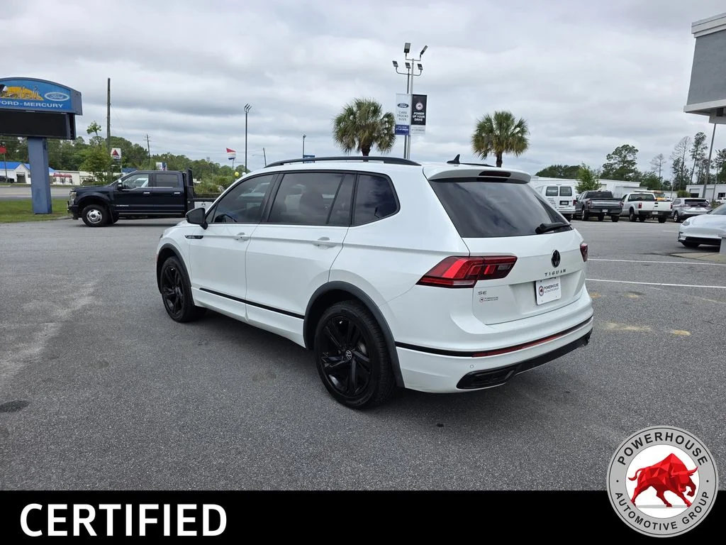 Used 2023 White Volkswagen 2.0T SE R-Line Black image 4