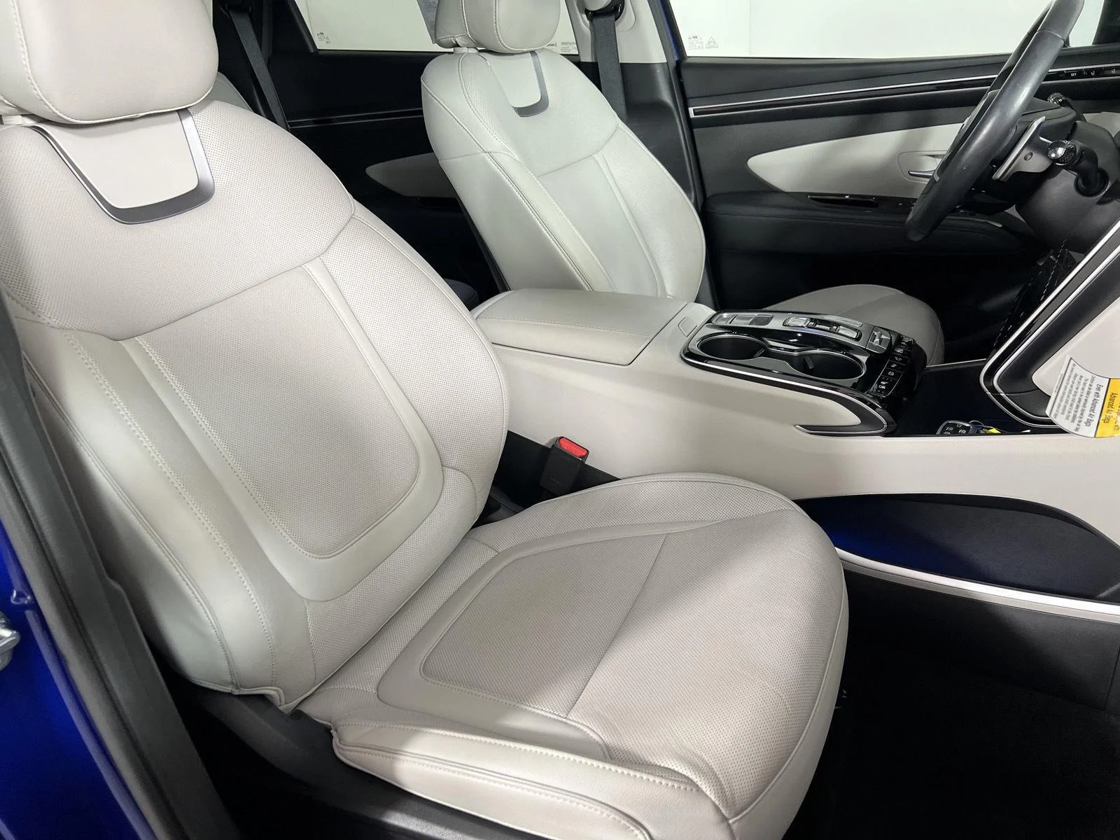 Used 2023 Intense Blue Hyundai Limited image 30