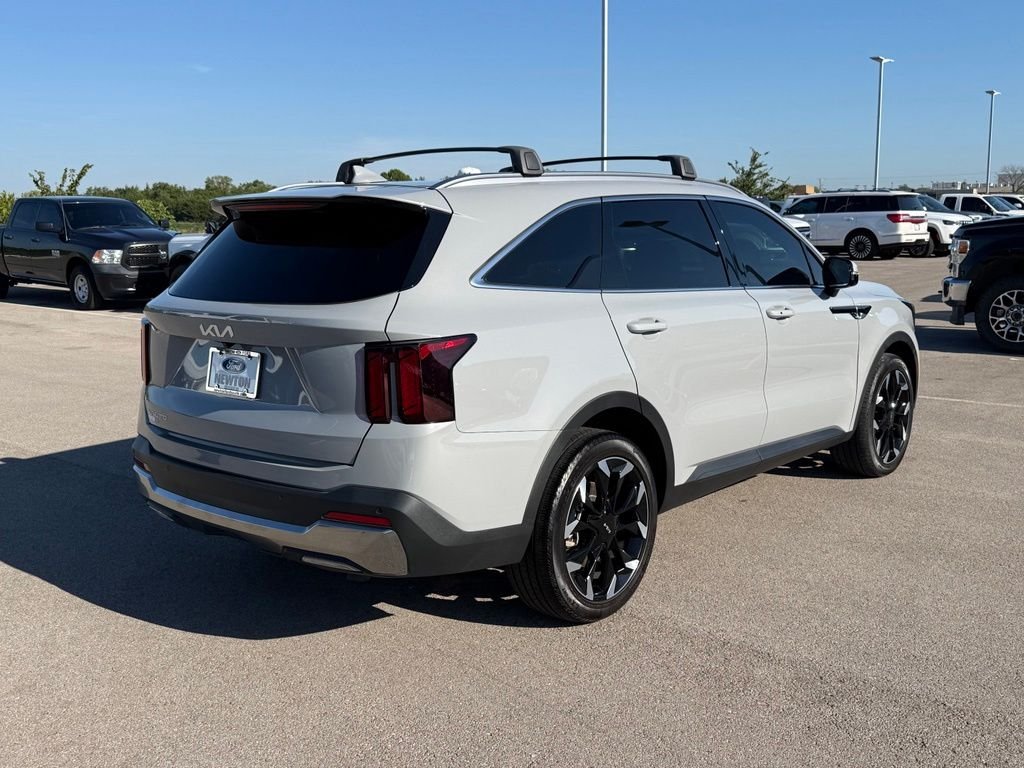 Used 2025 Gray Kia EX image 34