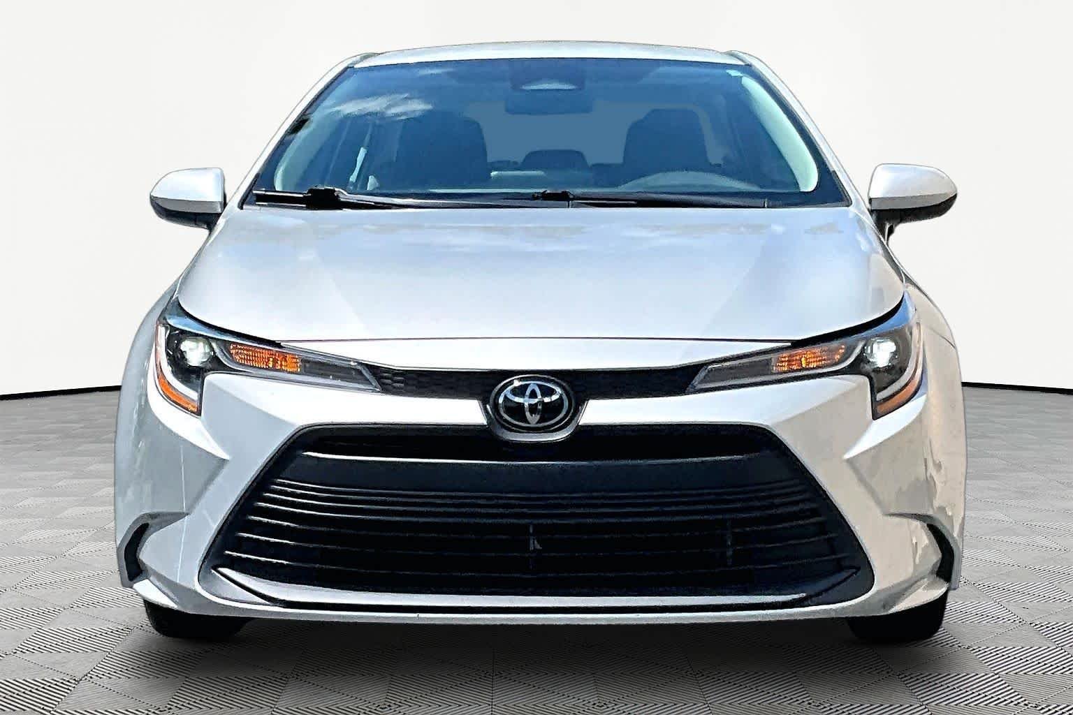 Used 2024 Classic Silver Metallic Toyota LE image 4