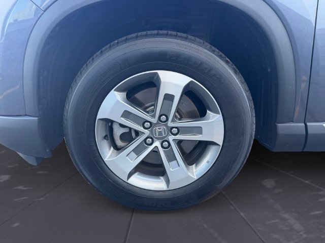 Used 2024 Gray Honda EX-L image 41