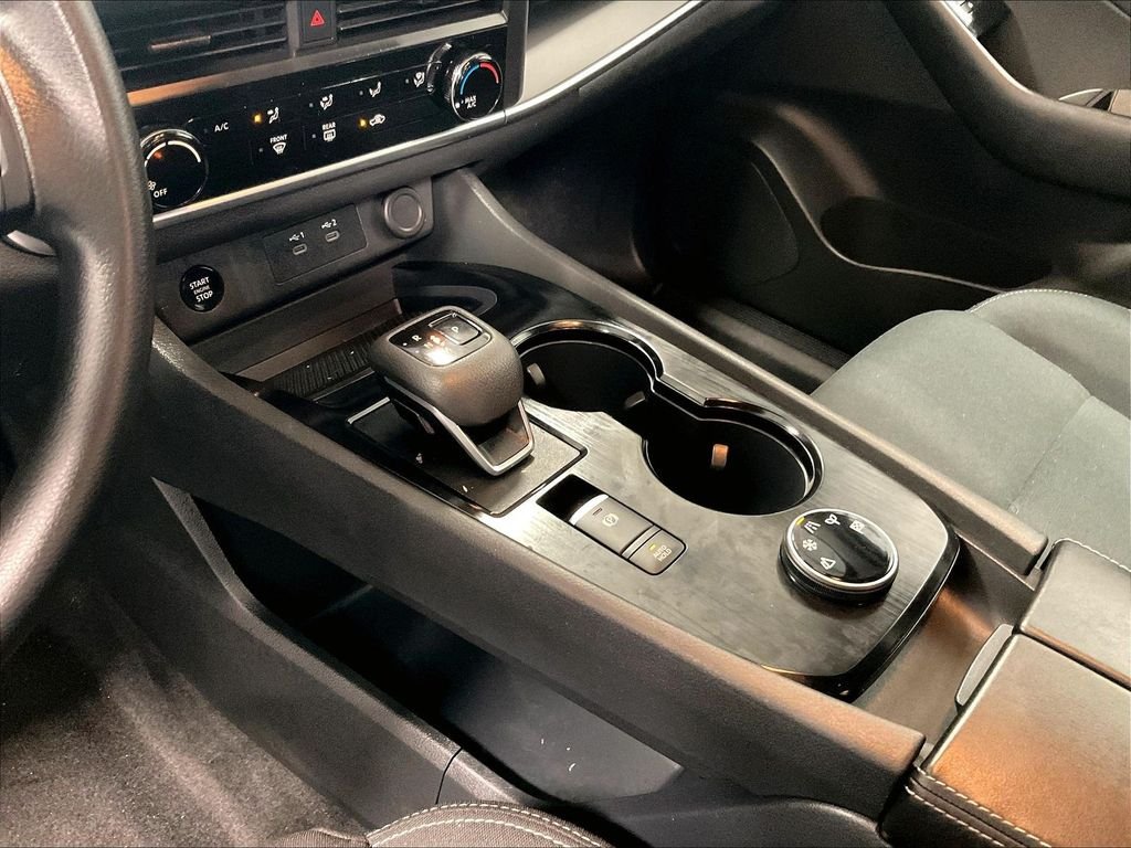 Used 2024 Black Nissan S image 21