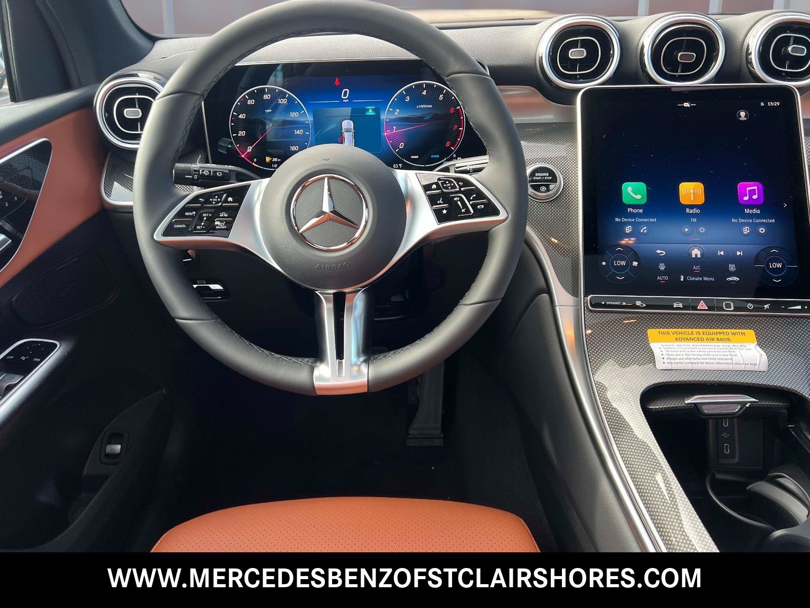 New 2027 Graphite Grey Metallic Mercedes-Benz GLC 300 image 14